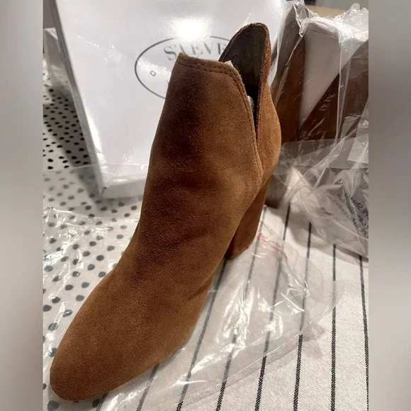 Steve Madden Rookie Bootie Chestnut Suede Boots Size 8 - Picture 6 of 8